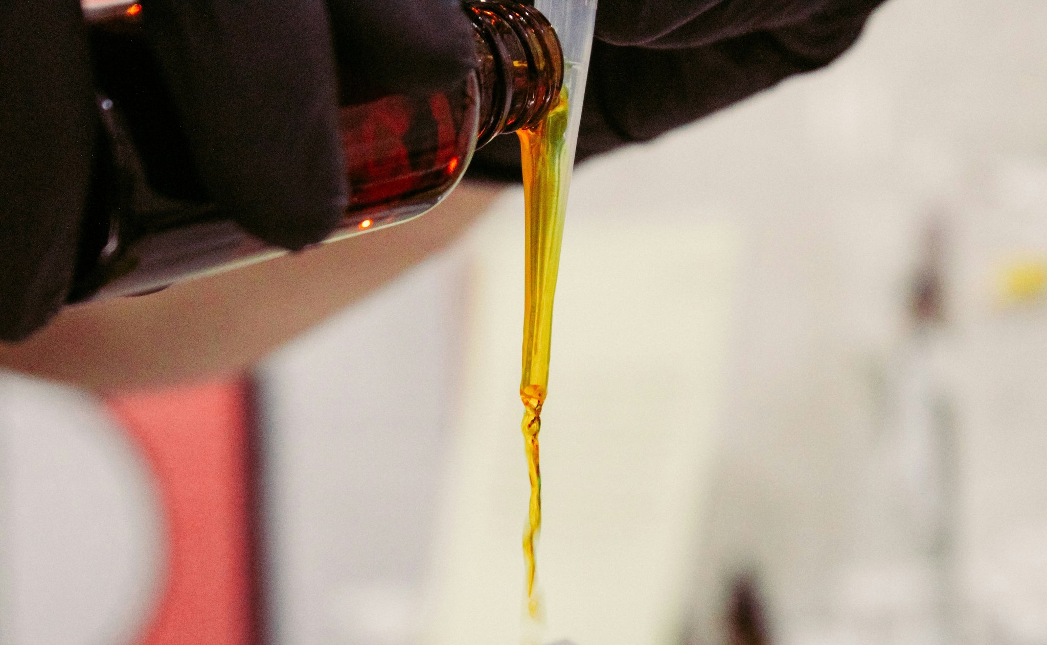 Does Neem Oil Kill Fleas? Benefits And Side Effects